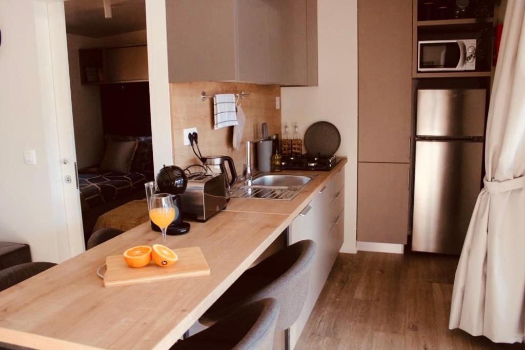 Mobile Home Peponi Del Mar, Brand New Biograd Na Moru Exterior foto